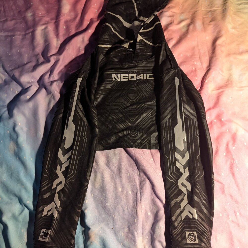 custom - Picture 2 of 7